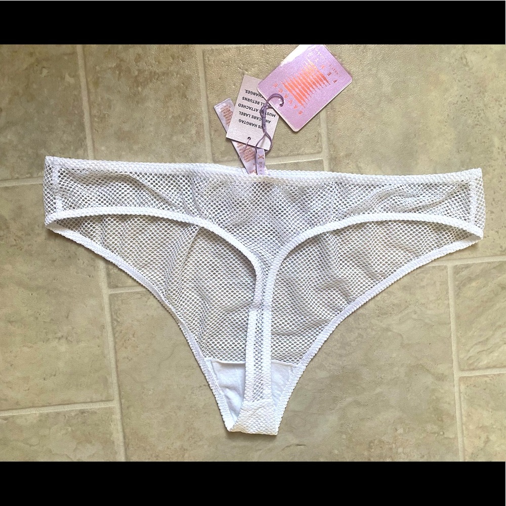 NEW! Plus mesh thong - SavageXFenty